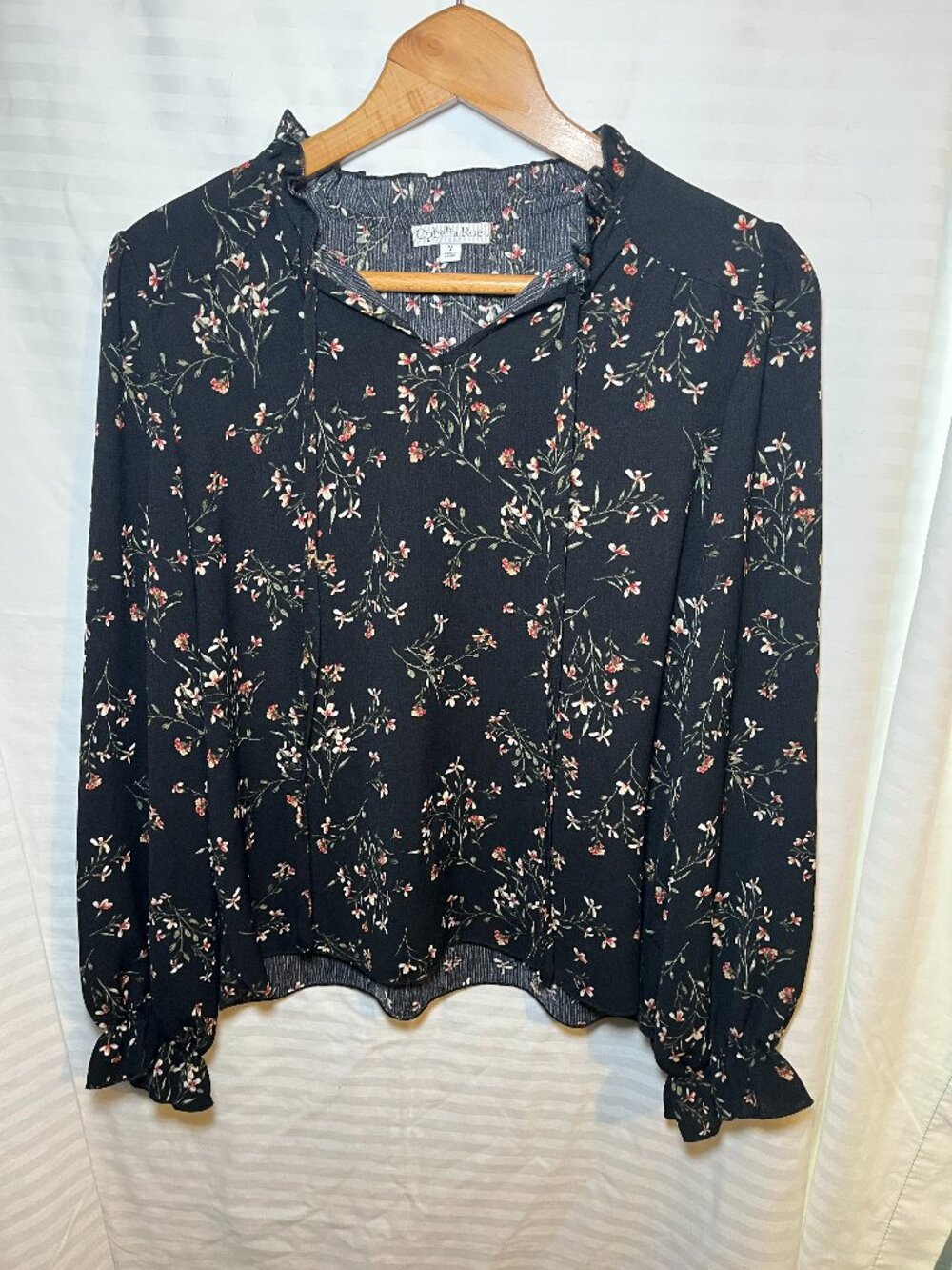 Ophelia Roe Floral Blouse Medium Black Boho Cottagecore Flowy Top